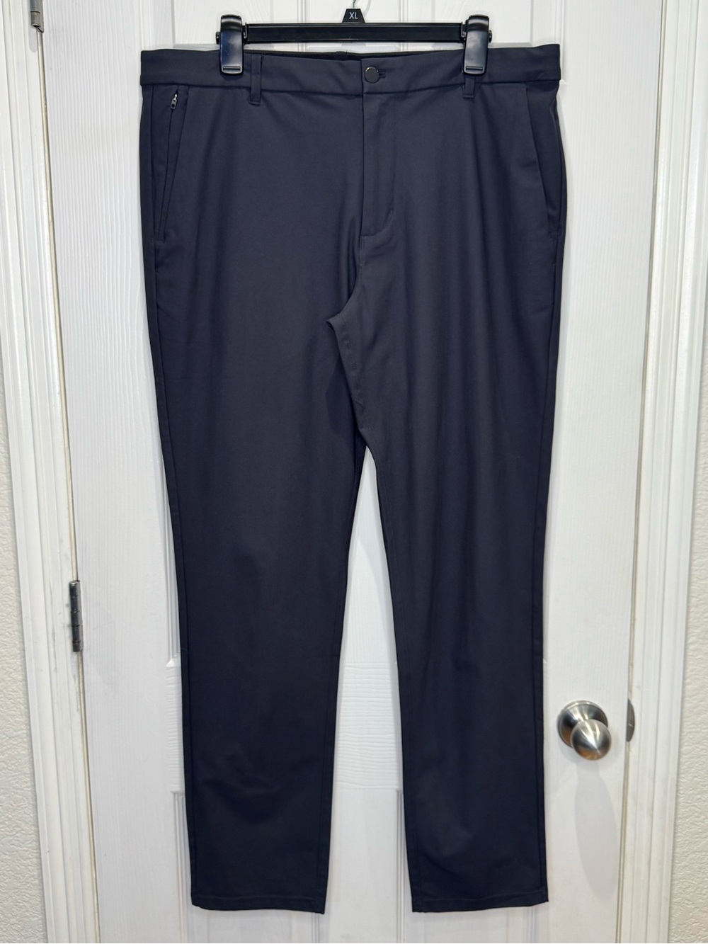 7 Diamonds Infinity Chino Athletic Pants Men's 36x32 Navy Blue Golf Athleisure - Picture 2 of 7
